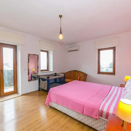 Vila Hideway Soeguet Village Daily Weekly